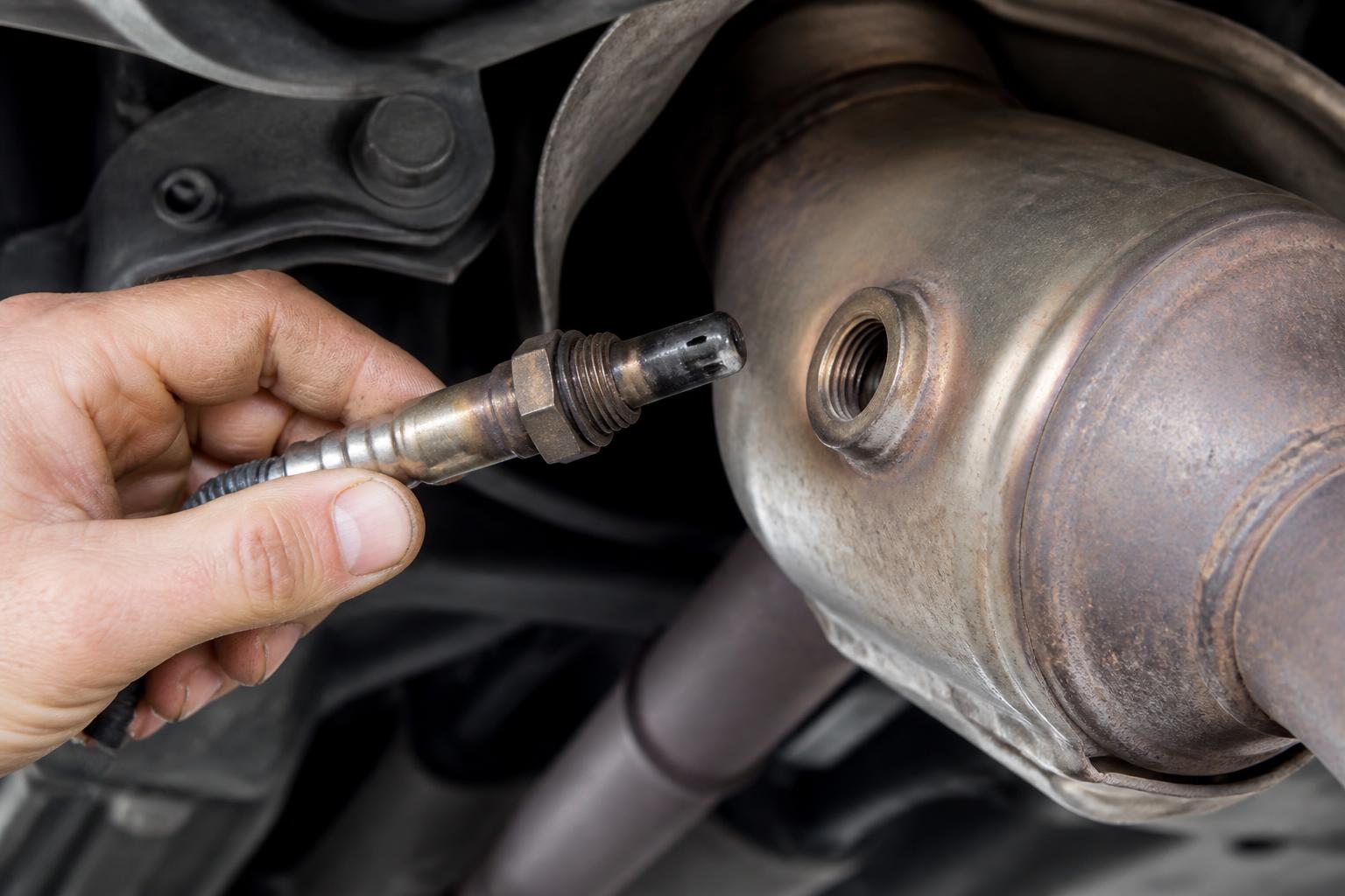Illustration for: Is It the O2 Sensor or the Catalytic Converter?